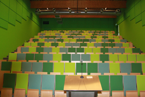 AUDITORIUM_4